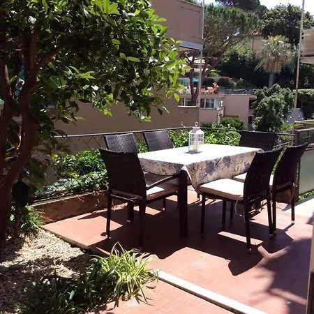 Incantevole E Silenzioso Ad Un Passo Dal Mare *