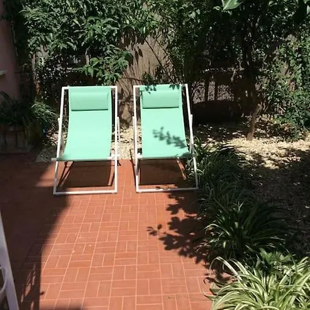 Incantevole E Silenzioso Ad Un Passo Dal Mare